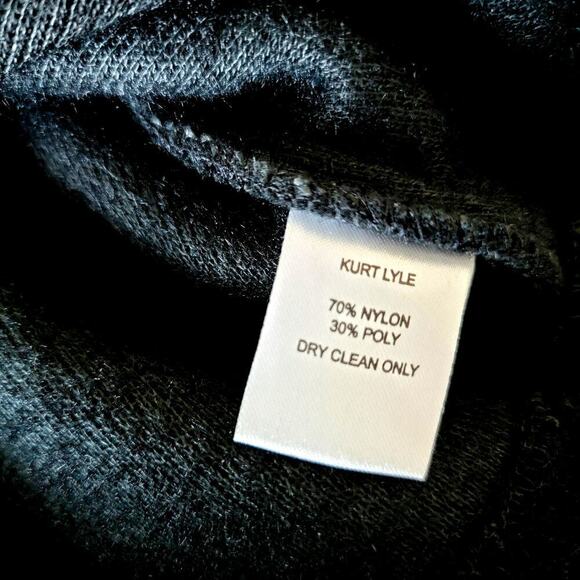 *RARE* KURT LYLE Smooth Minky Sweater w/ Leg-Of-Mutton Sleeves Womens XS Elegant - Picture 12 of 12
